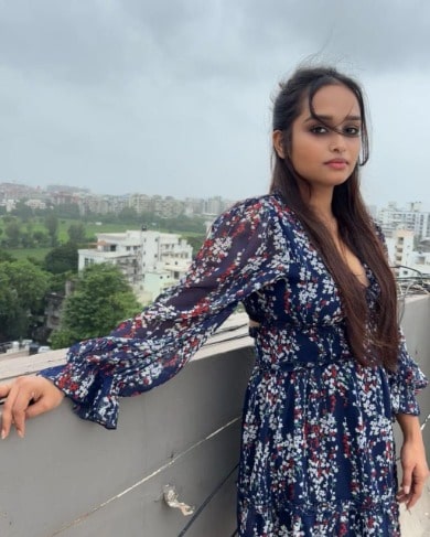 female Call Girls in Dhanbad